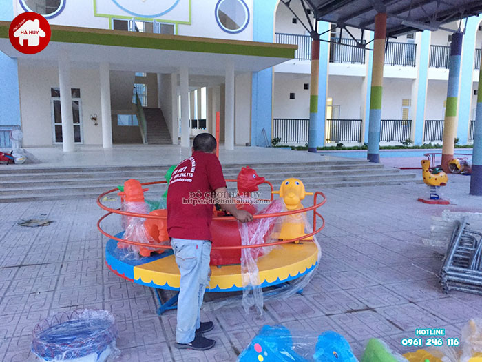 Hoàn thiện lắp đặt đồ chơi ngoài trời cho trường mầm non ở Hà Nội