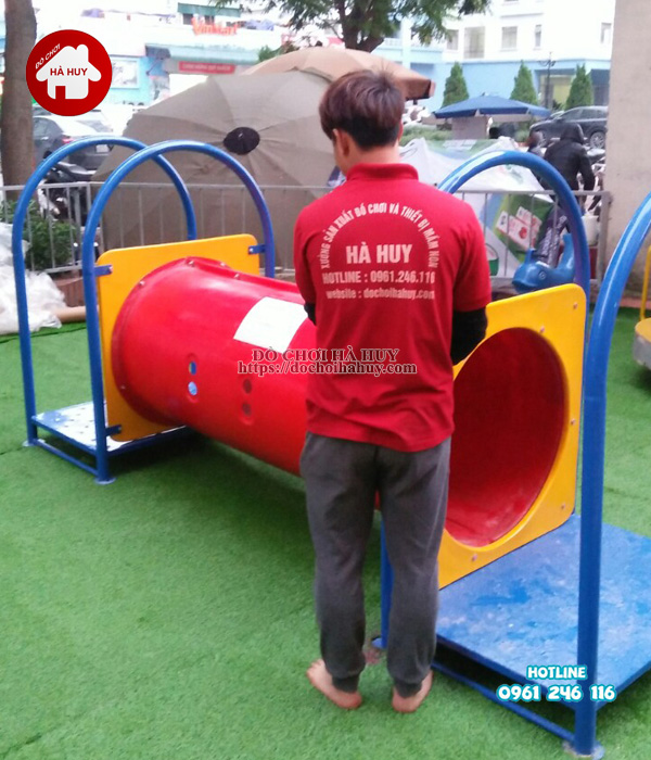 Lắp đặt đồ chơi ngoài trời cho khu vui choi trẻ em ở Hà Nội