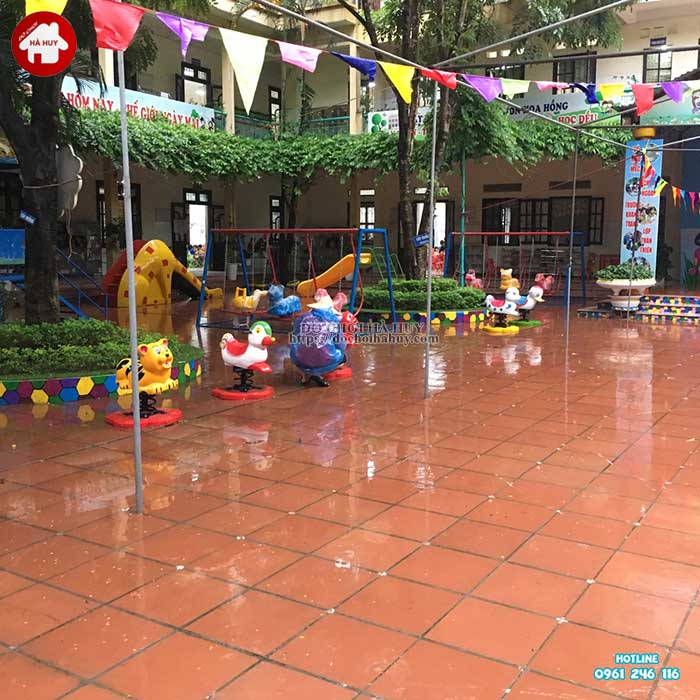 Thi công lắp đặt đồ chơi sân trường mầm non tại tỉnh Thanh Hóa