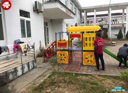 Lắp đặt bàn giao đồ chơi ngoài trời cho bệnh viện tại Sapa, Lào Cai